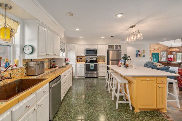 471 Stirrup Ranch Road, Trinidad, TX 75163