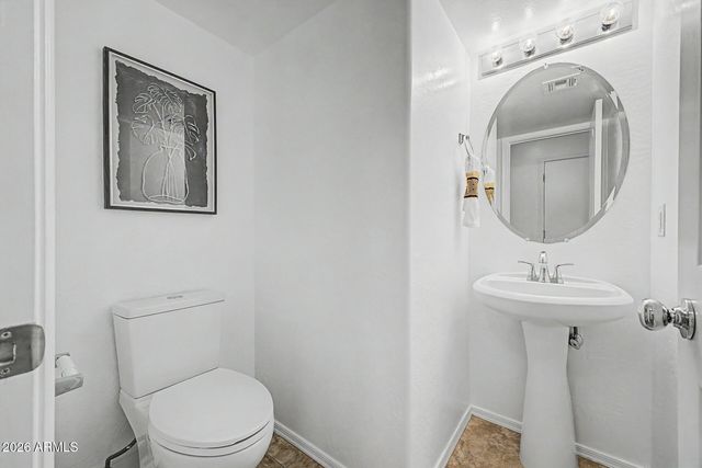 2323 W HUNTER Court, Phoenix, AZ 85085