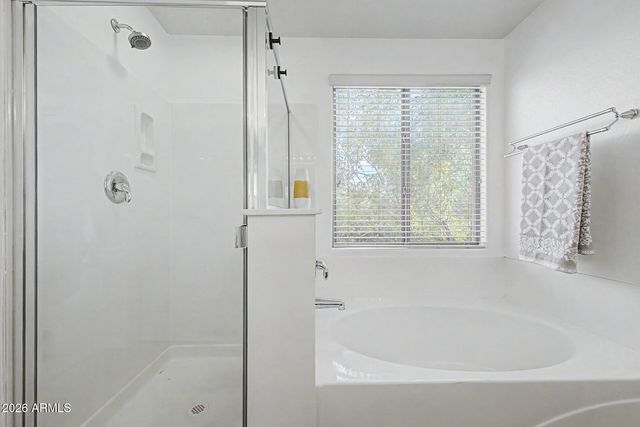 2323 W HUNTER Court, Phoenix, AZ 85085