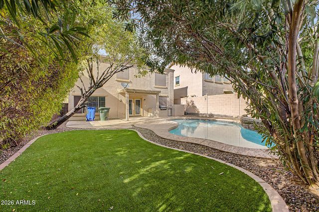 2323 W HUNTER Court, Phoenix, AZ 85085