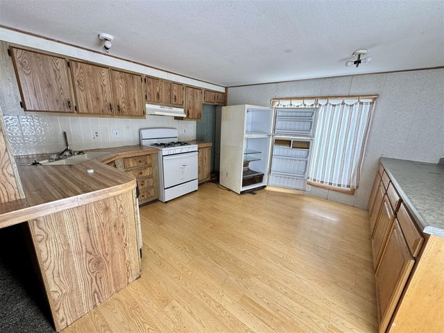 9941 210th Avenue, Reed City, MI 49677