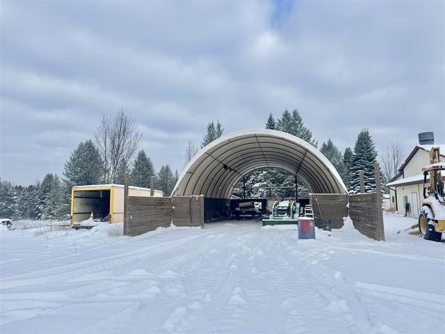 9941 210th Avenue, Reed City, MI 49677