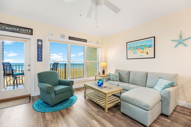 275 Ocean Blvd Unit 303, Hampton, NH 03842