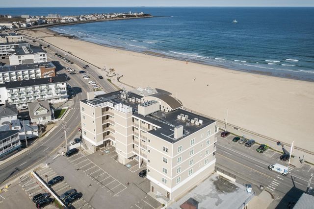 275 Ocean Blvd Unit 303, Hampton, NH 03842