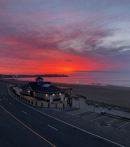 275 Ocean Blvd Unit 303, Hampton, NH 03842