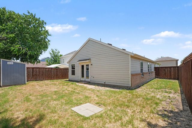 242 Turning Tree Road, Wilmer, TX 75172