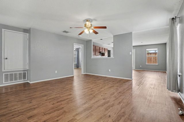 242 Turning Tree Road, Wilmer, TX 75172