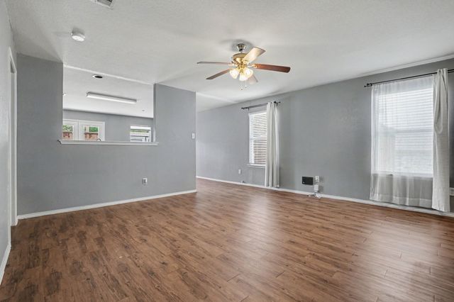242 Turning Tree Road, Wilmer, TX 75172