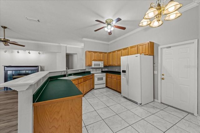 11737 CREEK DRIVE, Alachua, FL 32615