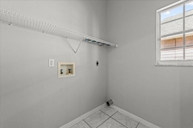 11737 CREEK DRIVE, Alachua, FL 32615