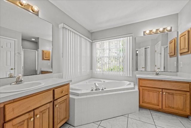 11737 CREEK DRIVE, Alachua, FL 32615