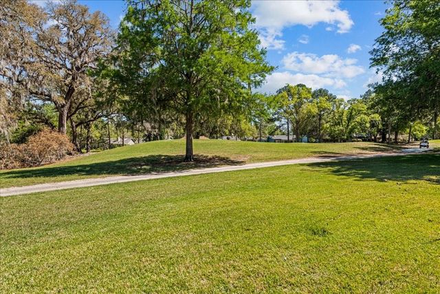 11737 CREEK DRIVE, Alachua, FL 32615