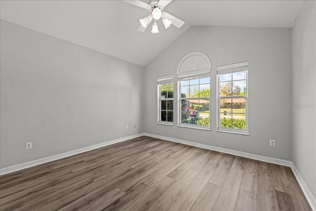 11737 CREEK DRIVE, Alachua, FL 32615