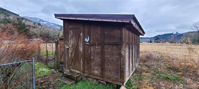 136 Mule Drive, Glenoma, WA 98336