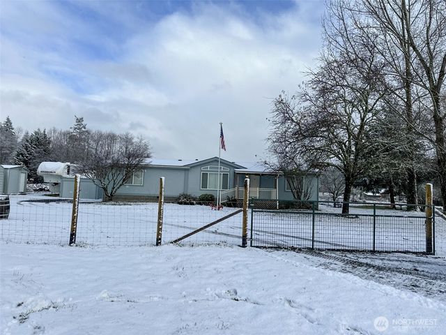 136 Mule Drive, Glenoma, WA 98336