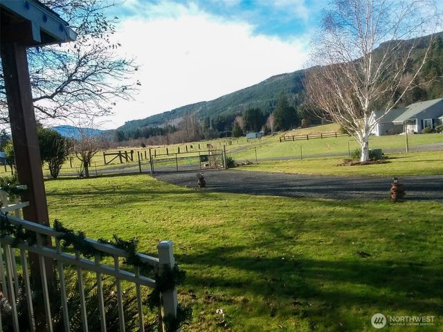 136 Mule Drive, Glenoma, WA 98336