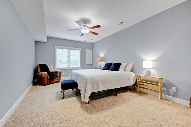 14761 Meadow Lane, Leawood, KS 66224