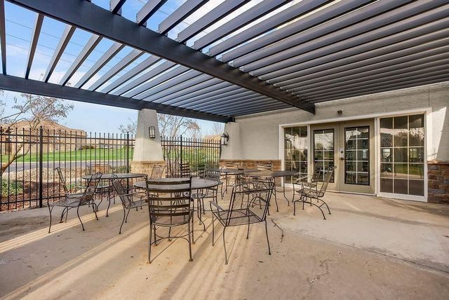 14761 Meadow Lane, Leawood, KS 66224
