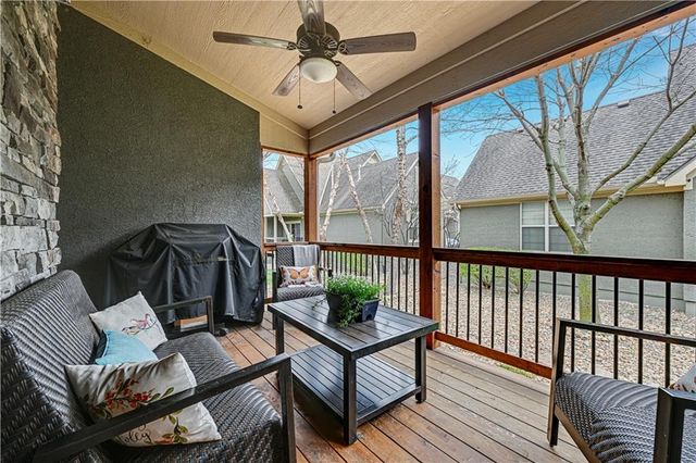 14761 Meadow Lane, Leawood, KS 66224
