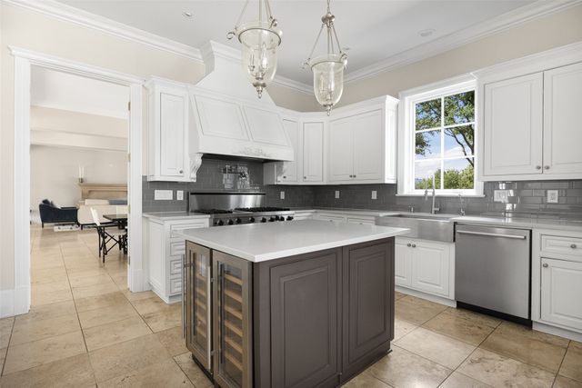 504 Byron Court, Irving, TX 75038