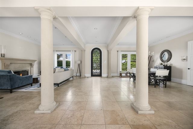 504 Byron Court, Irving, TX 75038