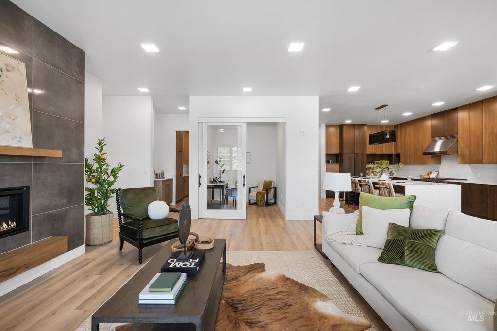 55 E State St 304, Eagle, ID 83616 photo 13