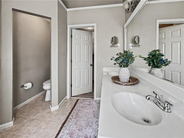 1906 Newpark Court NW, Acworth, GA 30101