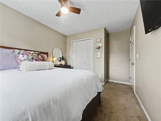 1906 Newpark Court NW, Acworth, GA 30101