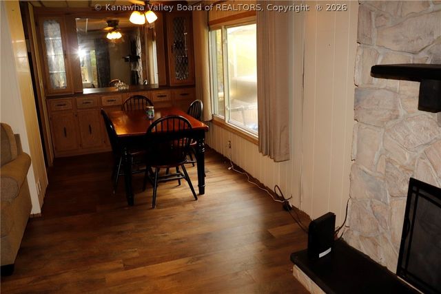 1849 Three Mile Road, Elkview, WV 25071