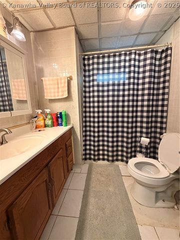 1849 Three Mile Road, Elkview, WV 25071