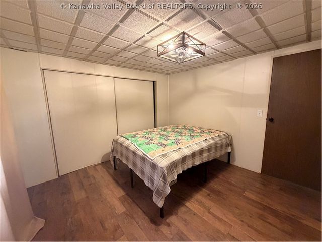 1849 Three Mile Road, Elkview, WV 25071