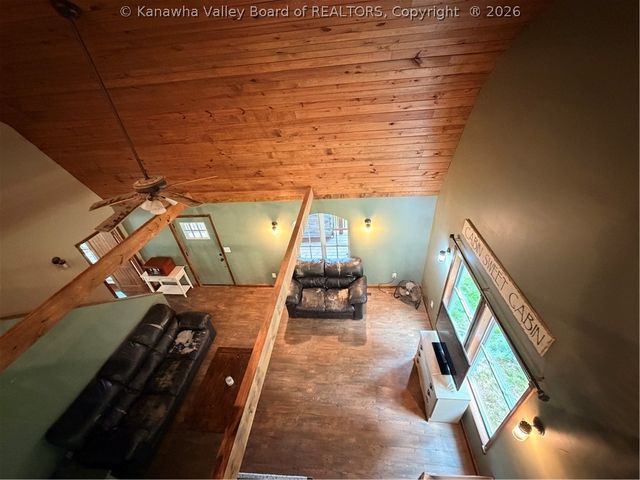 1849 Three Mile Road, Elkview, WV 25071