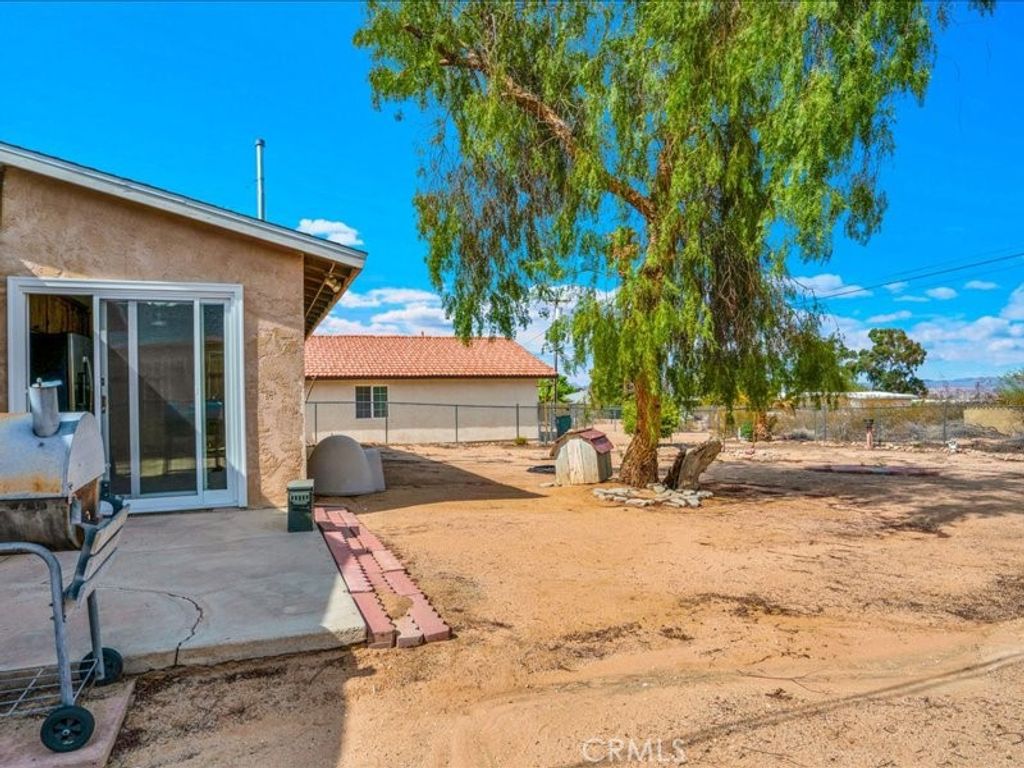 Image 21 of property listing at 5567 Baileya, 29 Palms, CA 92277