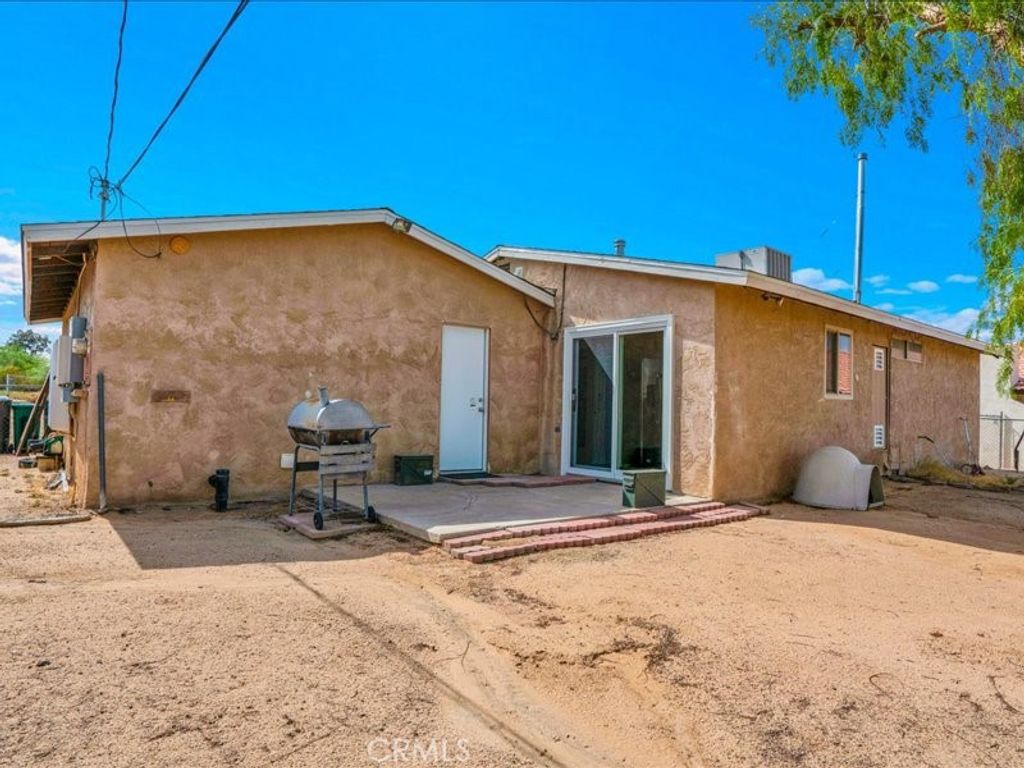Image 22 of property listing at 5567 Baileya, 29 Palms, CA 92277