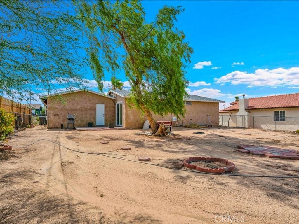 Image 23 of property listing at 5567 Baileya, 29 Palms, CA 92277