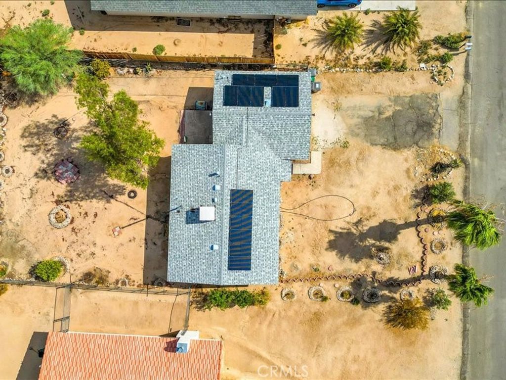 Image 31 of property listing at 5567 Baileya, 29 Palms, CA 92277