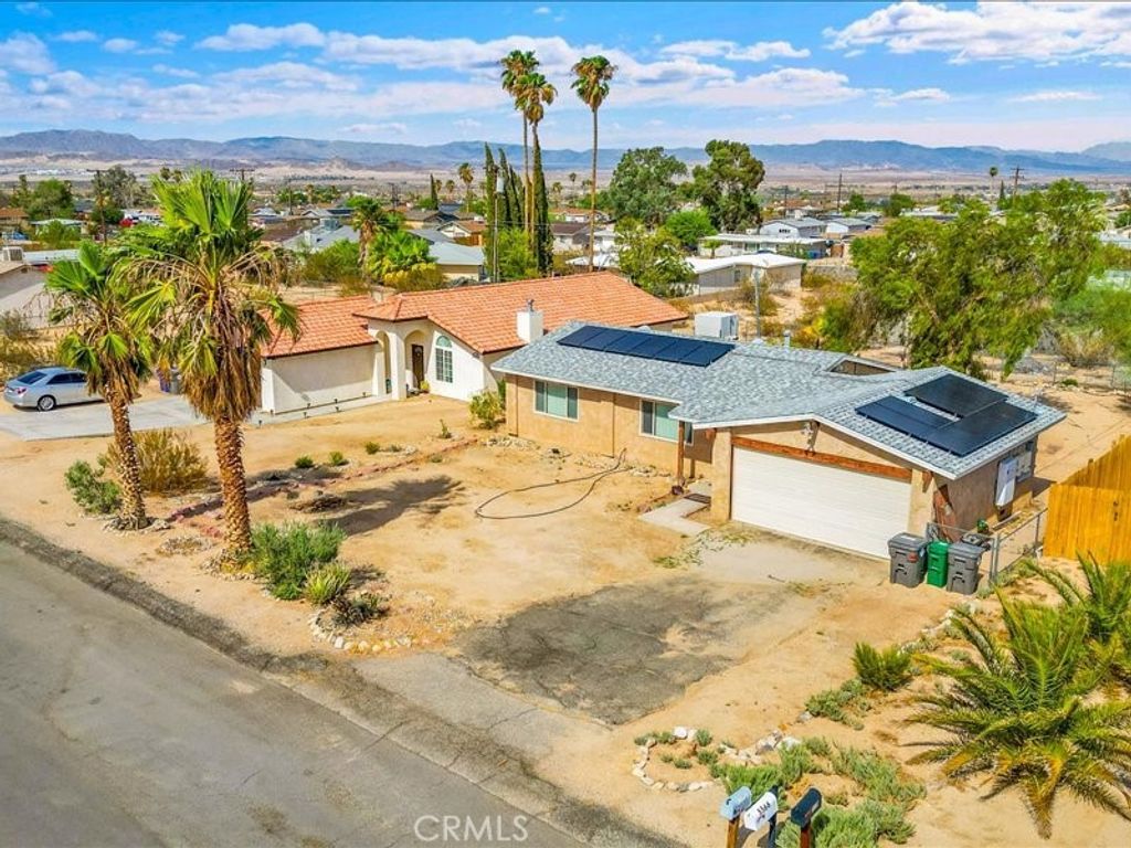 Image 32 of property listing at 5567 Baileya, 29 Palms, CA 92277