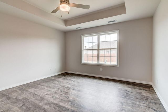 953 S Pindall Lane, Nixa, MO 65714