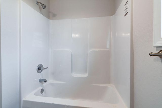 953 S Pindall Lane, Nixa, MO 65714