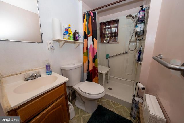 420 MANTON ST, Philadelphia, PA 19147