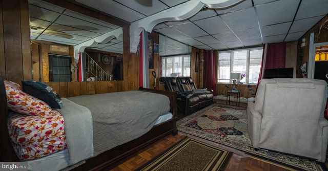 420 MANTON ST, Philadelphia, PA 19147