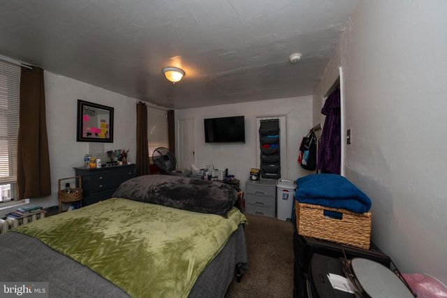 420 MANTON ST, Philadelphia, PA 19147