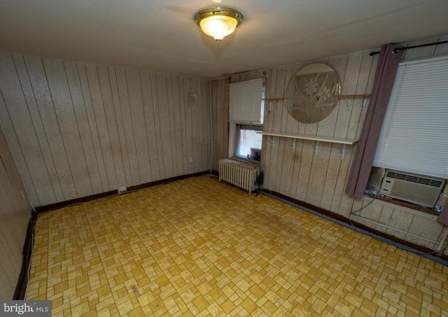 420 MANTON ST, Philadelphia, PA 19147