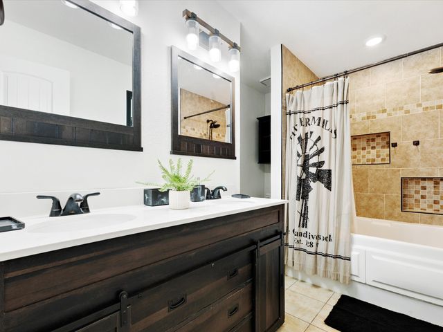 10208 Maria Drive, Fort Worth, TX 76108