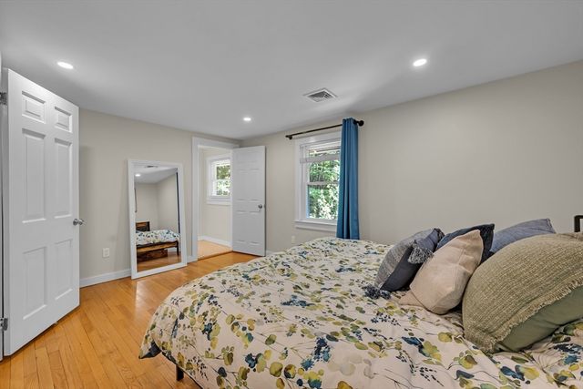 103 Newtown Road, Acton, MA 01720