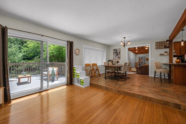 103 Newtown Road, Acton, MA 01720