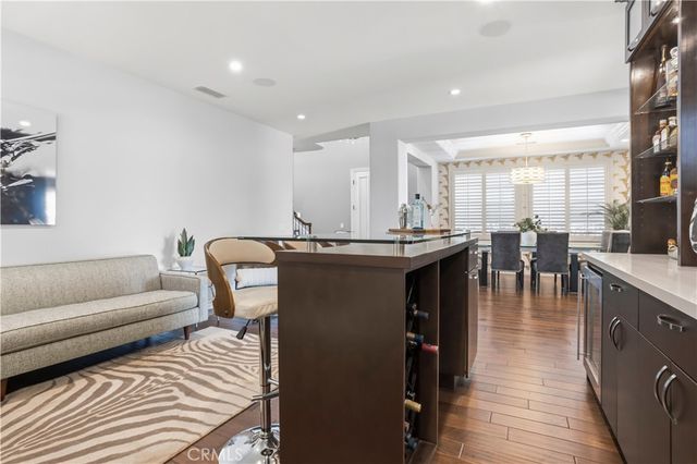 5950 Waterfront Place, Long Beach, CA 90803