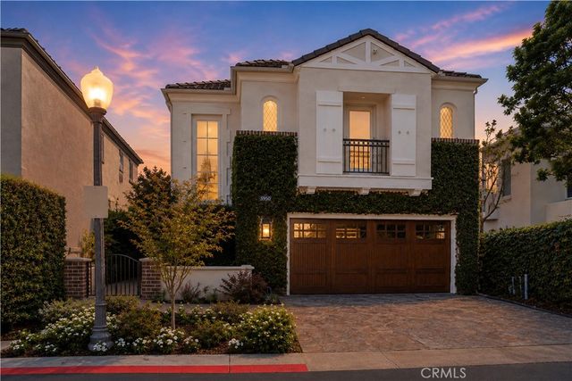 5950 Waterfront Place, Long Beach, CA 90803