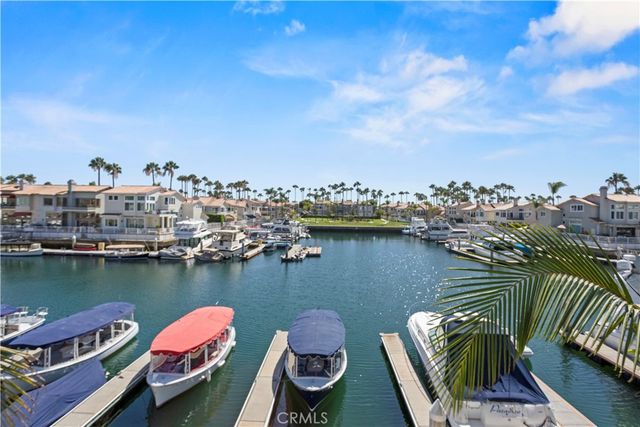 5950 Waterfront Place, Long Beach, CA 90803