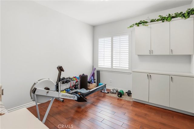5950 Waterfront Place, Long Beach, CA 90803